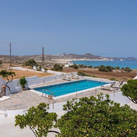 Kanelis Studios & Suites Mytakas Bagian luar foto